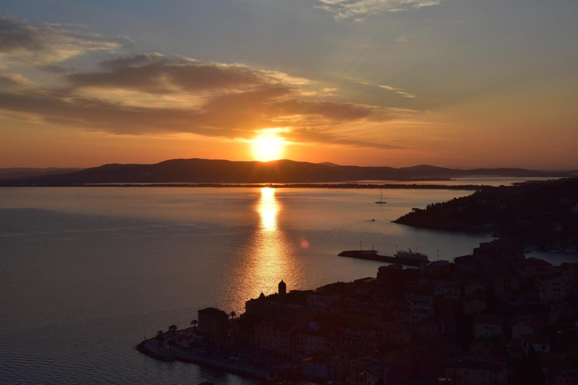 Tuscan Sunrise Porto Santo Stefano  Eksteriør billede